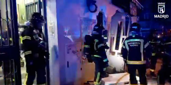马德里酒吧深夜爆炸致7人受伤，一名男子伤势严重