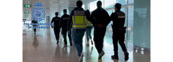 意大利籍窃贼马略卡抢走5万欧元名表 飞抵巴塞罗那后落网